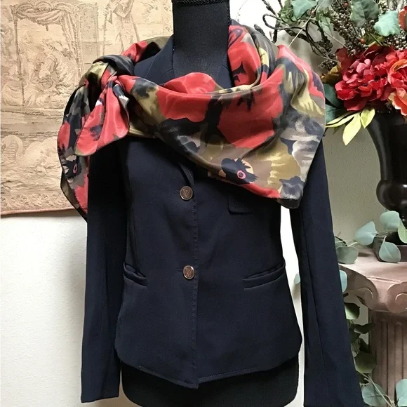 Louis Vuitton Dark Blue Blazer - Picture 6 of 10